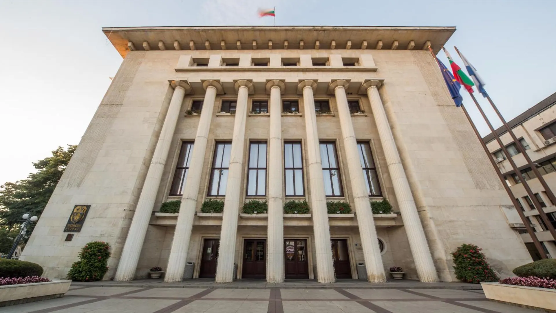 The Square - 2 Bedrooms Retro Flat With Great Location, 1St Fl Burgas Stad